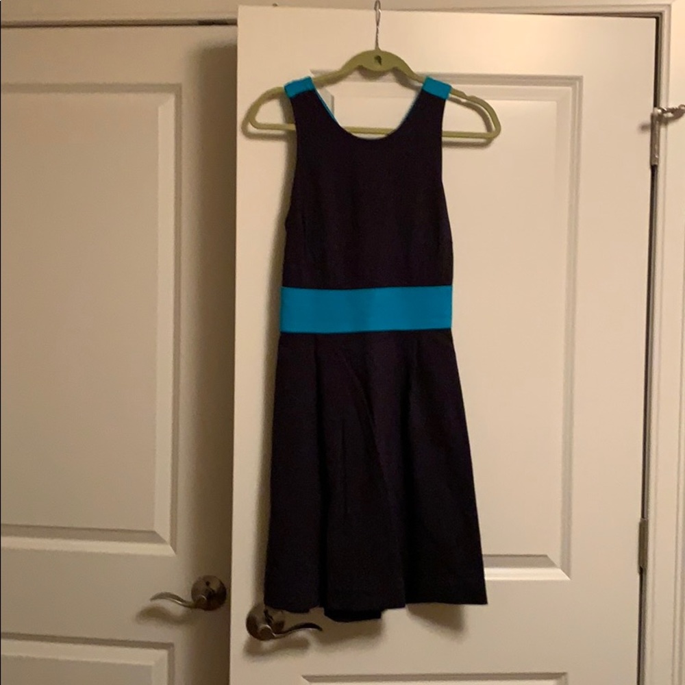 Banana Republic Dress with cutout in back